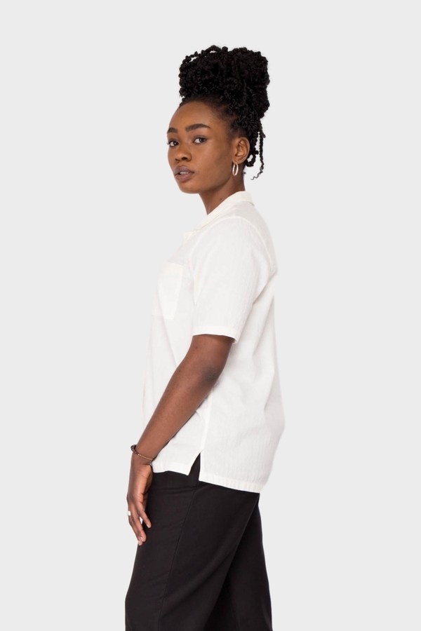 Folk Clothing 1/2 Sleeve Soft Collar Shirt - White Linear Texture Folk Clothing 1/2 Sleeve Soft Collar Shirt - White Linear Texture