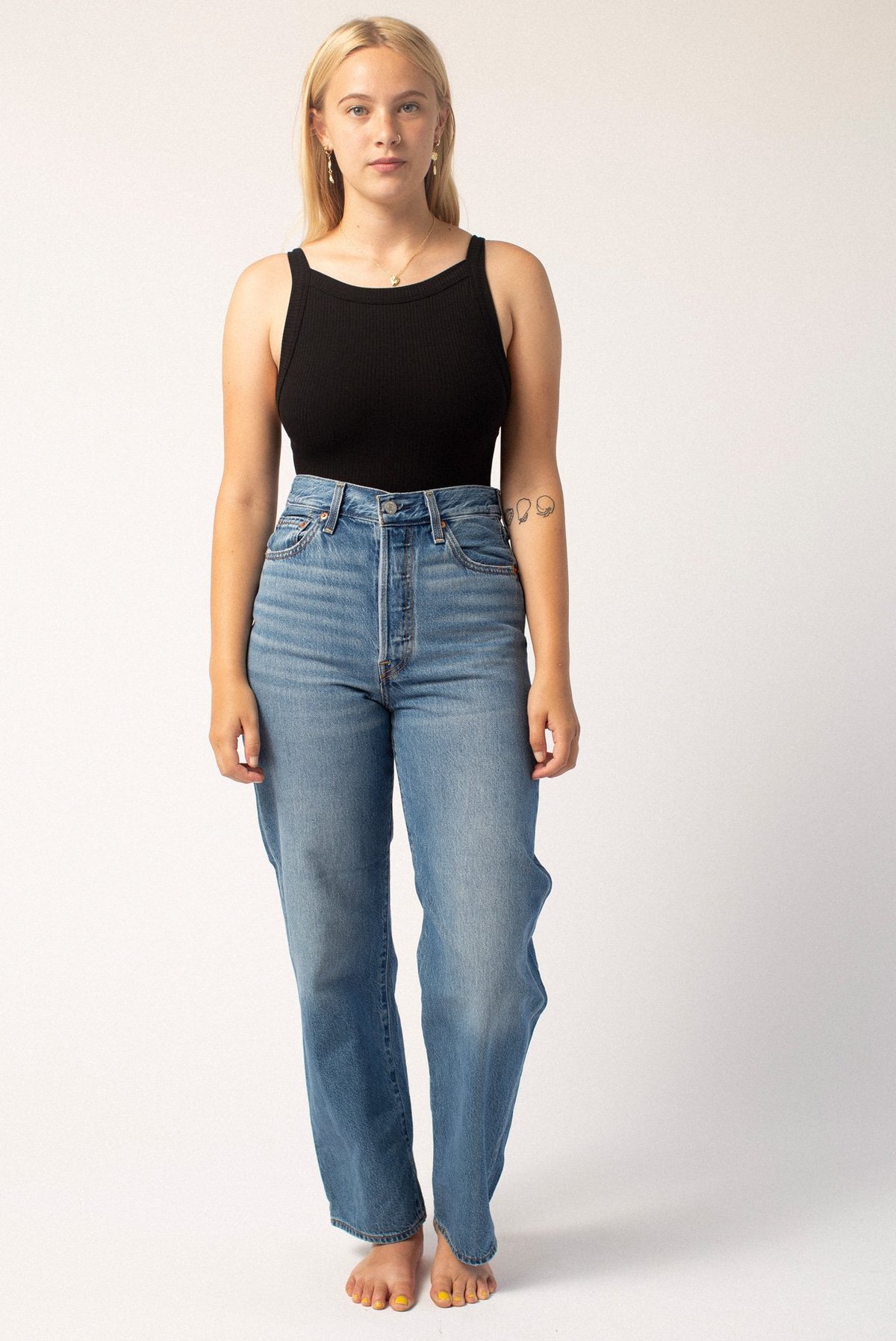 Levi's Ribcage Straight Ankle Jeans At The Ready