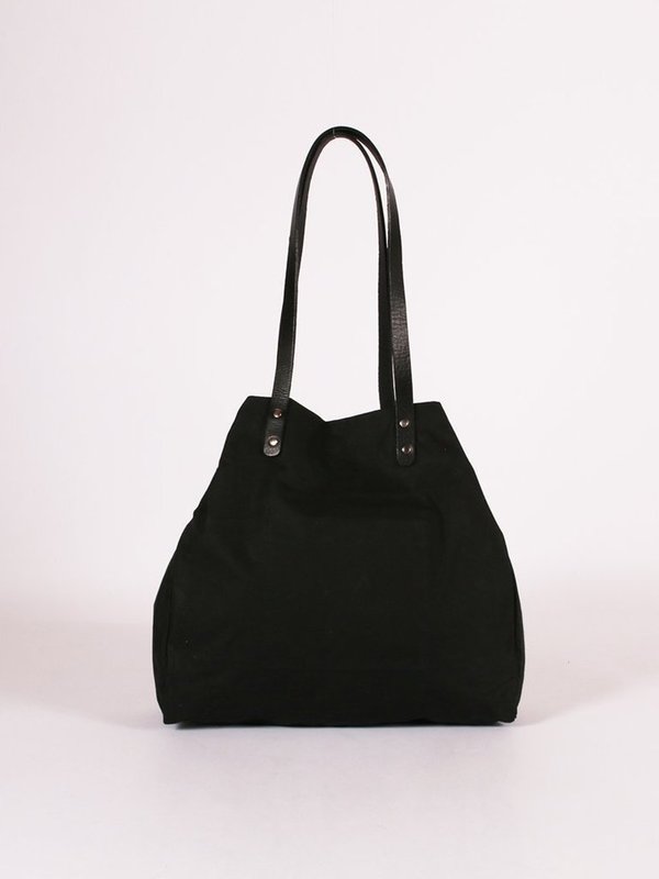 Kate Sheridan Midi Tote - Black Kate Sheridan Midi Tote - Black