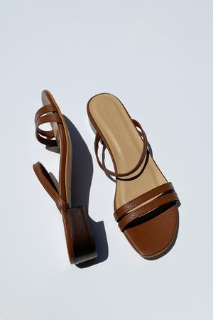 Lisa Says Gah Gia Sandal - Cappuccino Lisa Says Gah Gia Sandal - Cappuccino