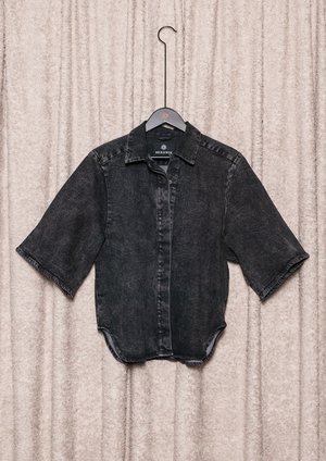 Berenik HIP DENIM BLOUSE - washed black Berenik HIP DENIM BLOUSE - washed black