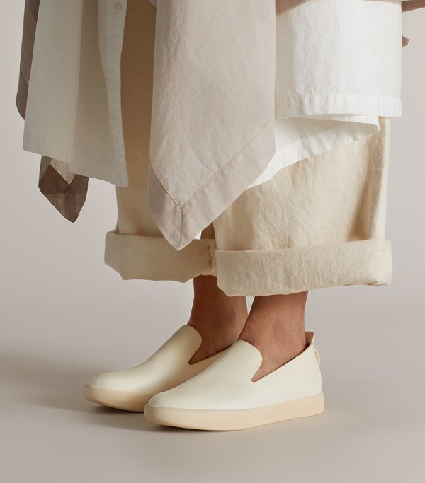 FEIT Hand Sewn Slipper WHITE/CREAM Garmentory