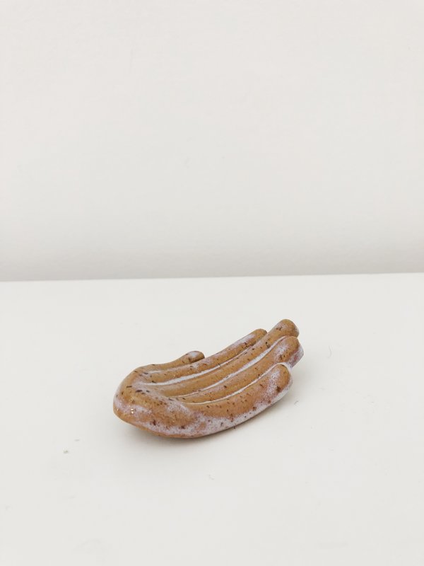 Ri-Ri-Ku Mini Hand Ring Dish Ri-Ri-Ku Mini Hand Ring Dish