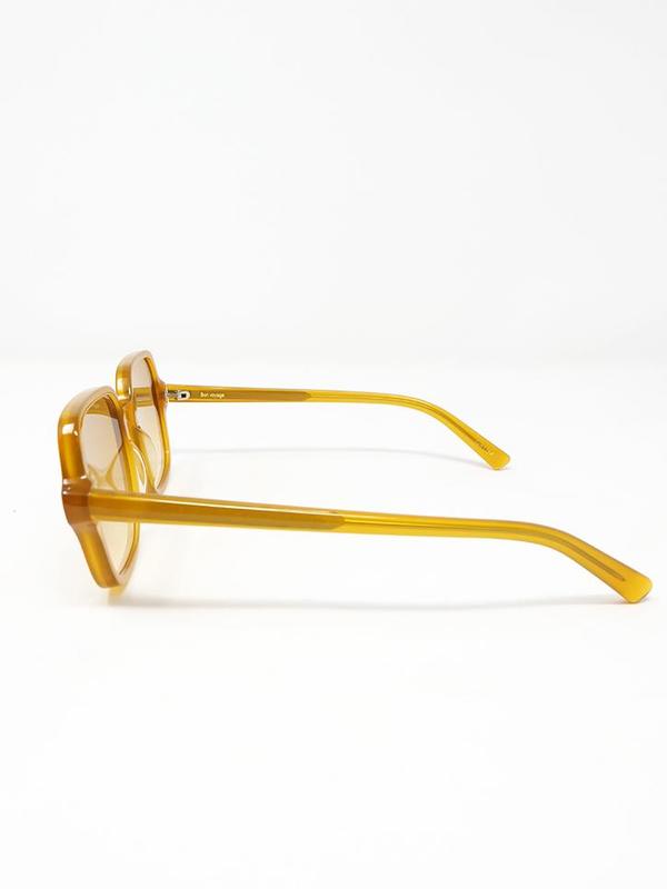 Chimi Square Sunglasses - Honey Chimi Square Sunglasses - Honey