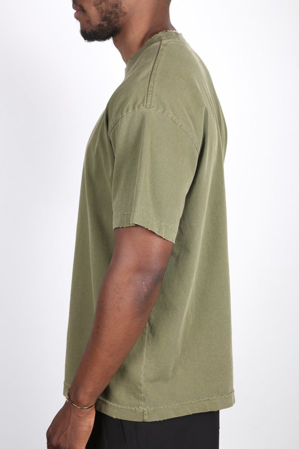 machus DISTRESSED LIGHTWEIGHT TEE - AVOCADO machus DISTRESSED LIGHTWEIGHT TEE - AVOCADO