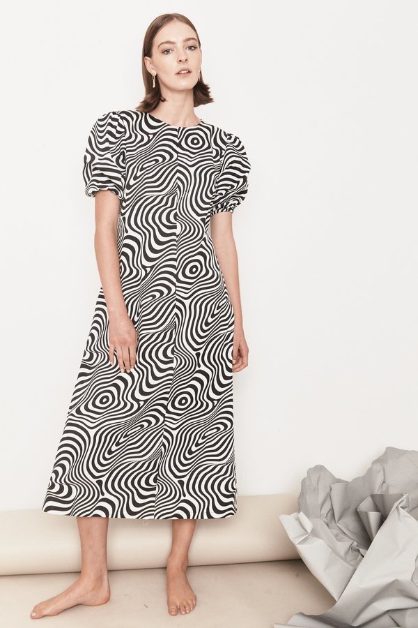Arc & Bow Trance Dress - Black/White Arc & Bow Trance Dress - Black/White