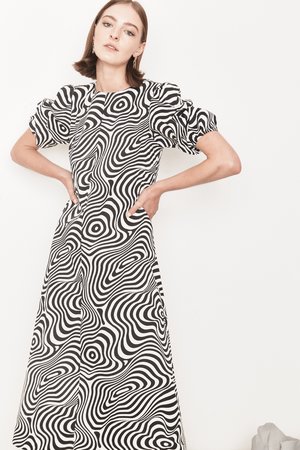 Arc & Bow Trance Dress - Black/White Arc & Bow Trance Dress - Black/White