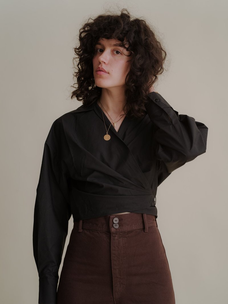Shaina Mote Loop Belt in Onyx main image 0