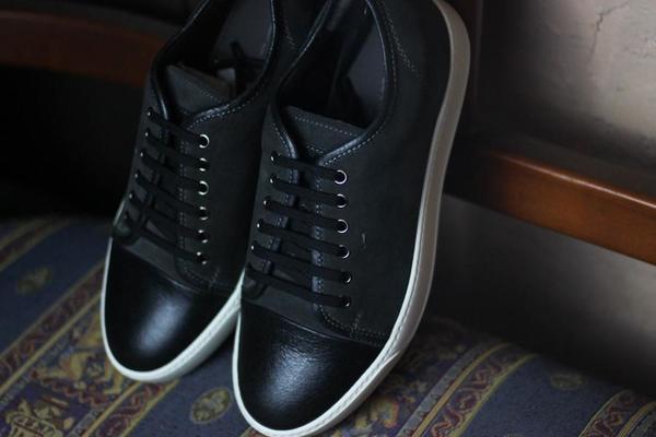 Santoni Acadia Sneakers - Black Santoni Acadia Sneakers - Black