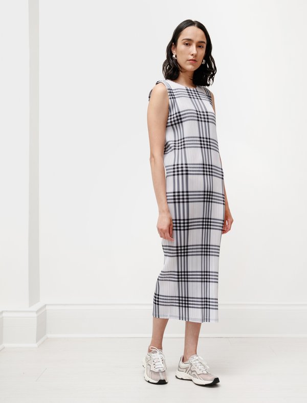Issey Miyake Pleats Please Sleeveless Dress - Glen Plaid Black