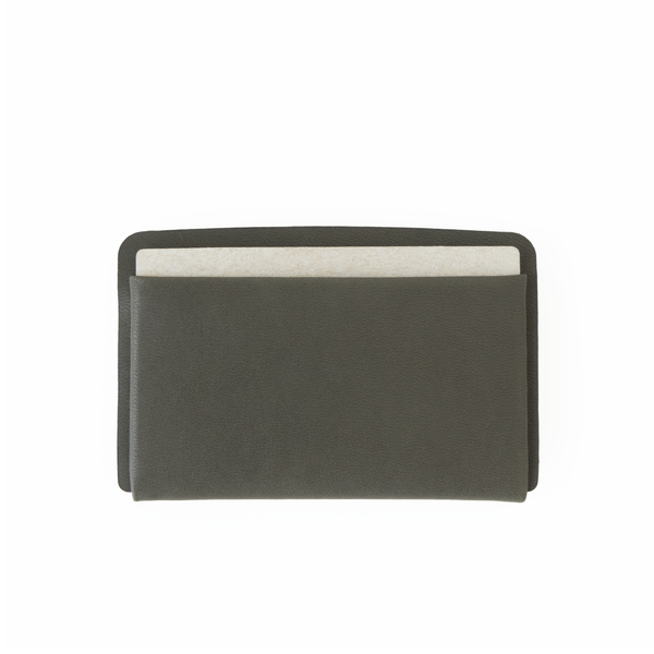 MAKR Loop Landscape Cardholder - Smooth Moss Horween Leather MAKR Loop Landscape Cardholder - Smooth Moss Horween Leather
