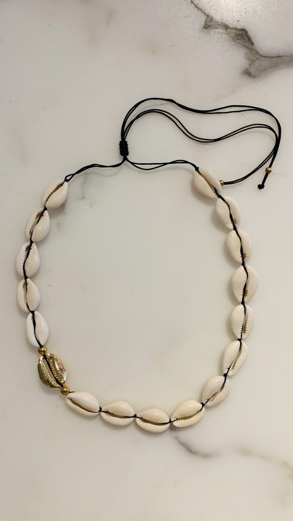 Maison Irem Sanibel One Gold Shell Necklace Maison Irem Sanibel One Gold Shell Necklace