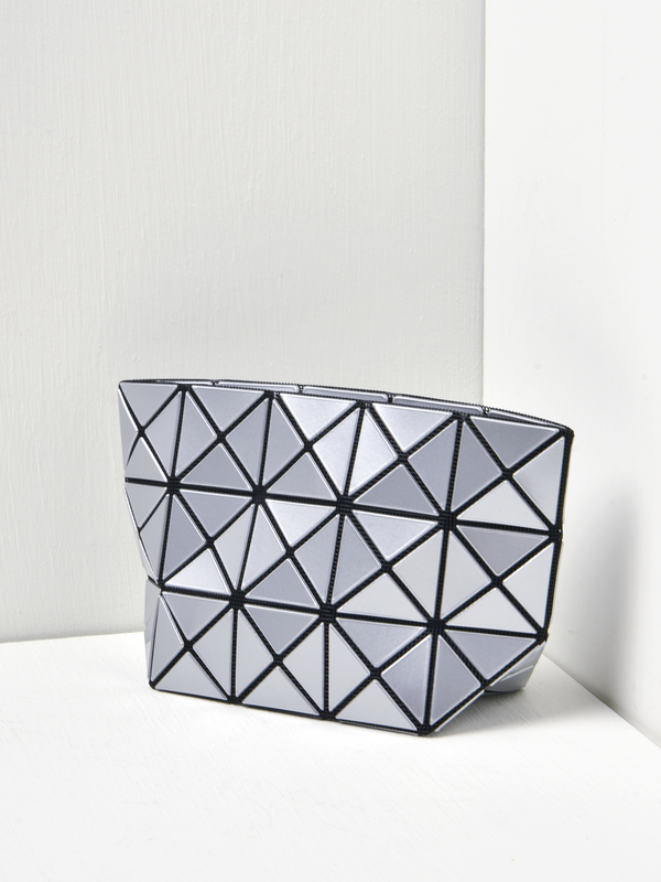 BAO BAO ISSEY MIYAKE PRISM POUCH - Silver BAO BAO ISSEY MIYAKE PRISM POUCH - Silver