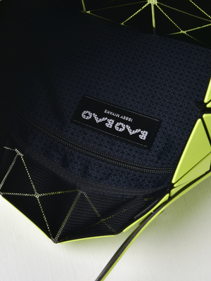 BAO BAO ISSEY MIYAKE LUCENT FROST - Lime Yellow BAO BAO ISSEY MIYAKE LUCENT FROST - Lime Yellow