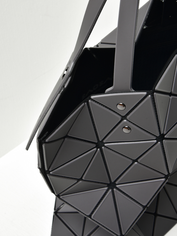 BAO BAO ISSEY MIYAKE LUCENT FROST - Dark Grey BAO BAO ISSEY MIYAKE LUCENT FROST - Dark Grey