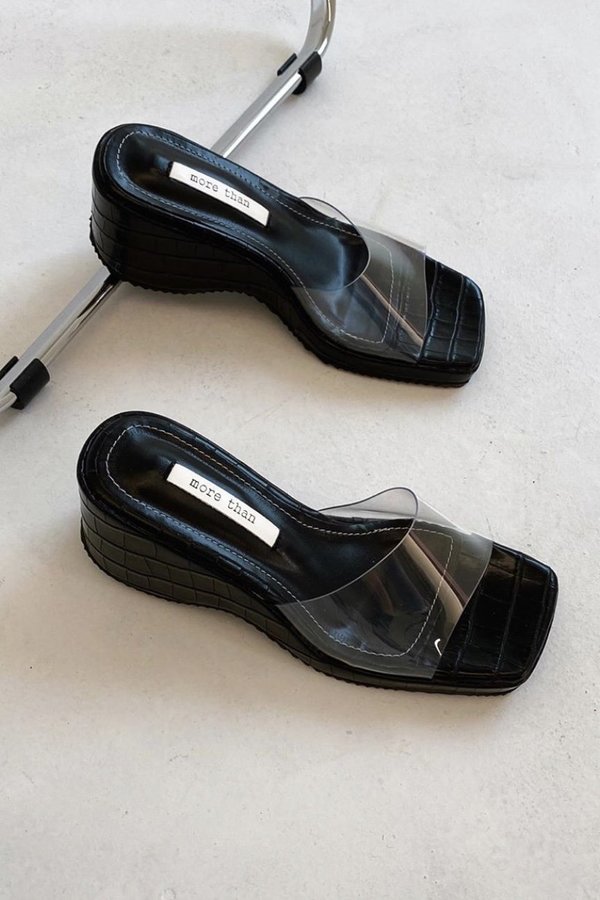 W A N T S Erin PVC Wedge W A N T S Erin PVC Wedge
