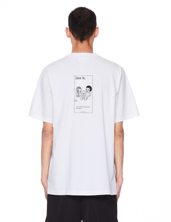 Vetements Love Is Cotton T-Shirt Vetements Love Is Cotton T-Shirt