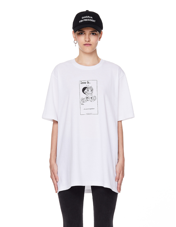 Vetements Love Is Cotton T-Shirt Vetements Love Is Cotton T-Shirt