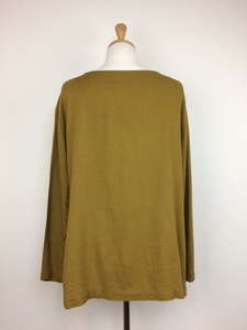 Black Crane Long Slit Top Black Crane Long Slit Top