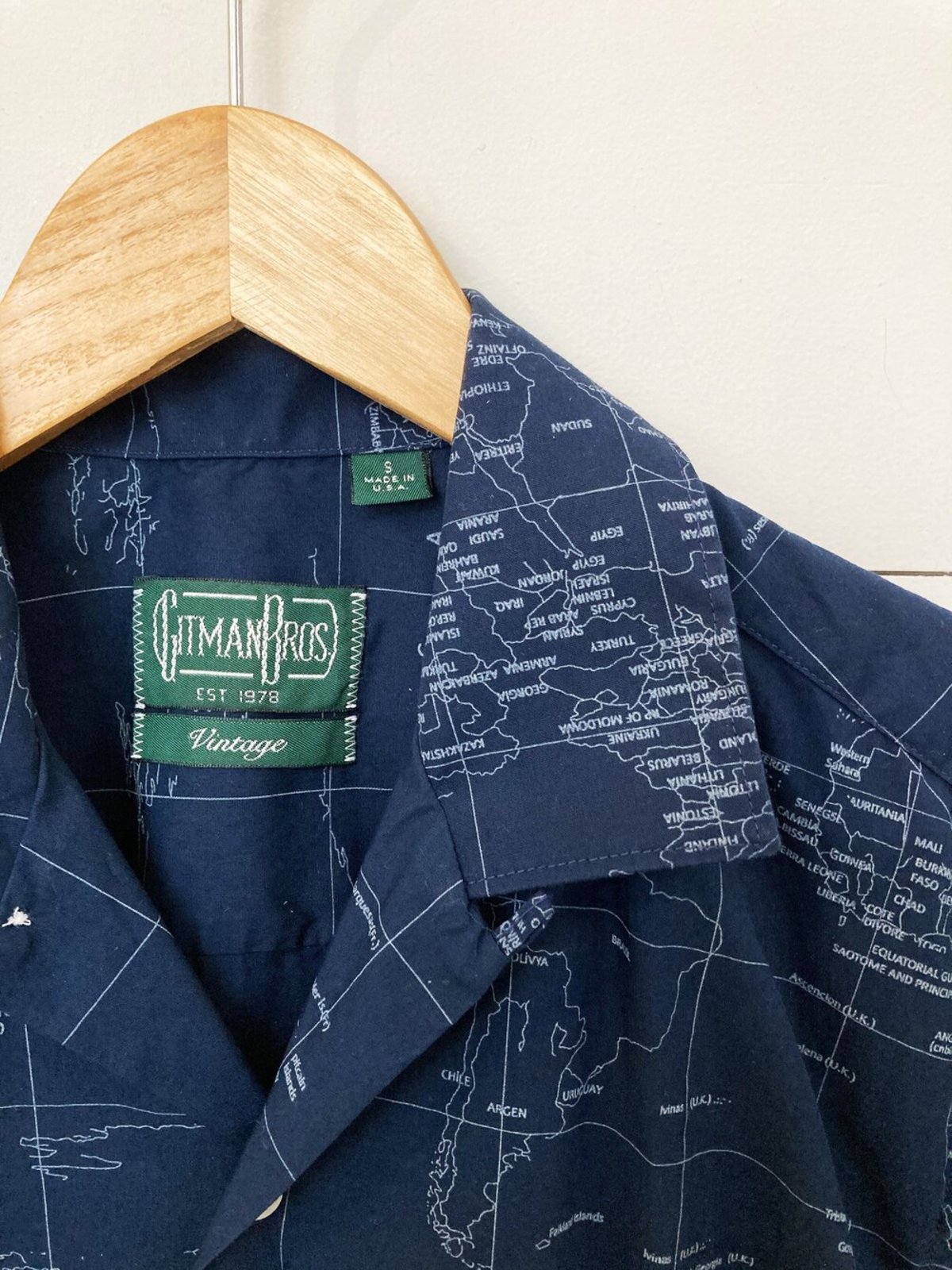 pfg button down shirts