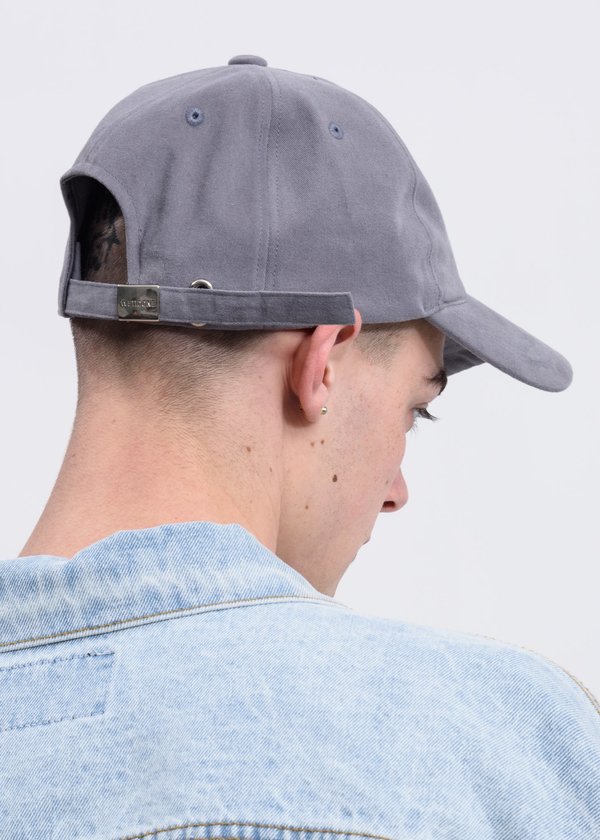we11done Logo Cap - Grey we11done Logo Cap - Grey