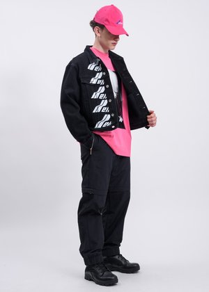 we11done Reversible Gig T-shirt - Navy/Pink we11done Reversible Gig T-shirt - Navy/Pink