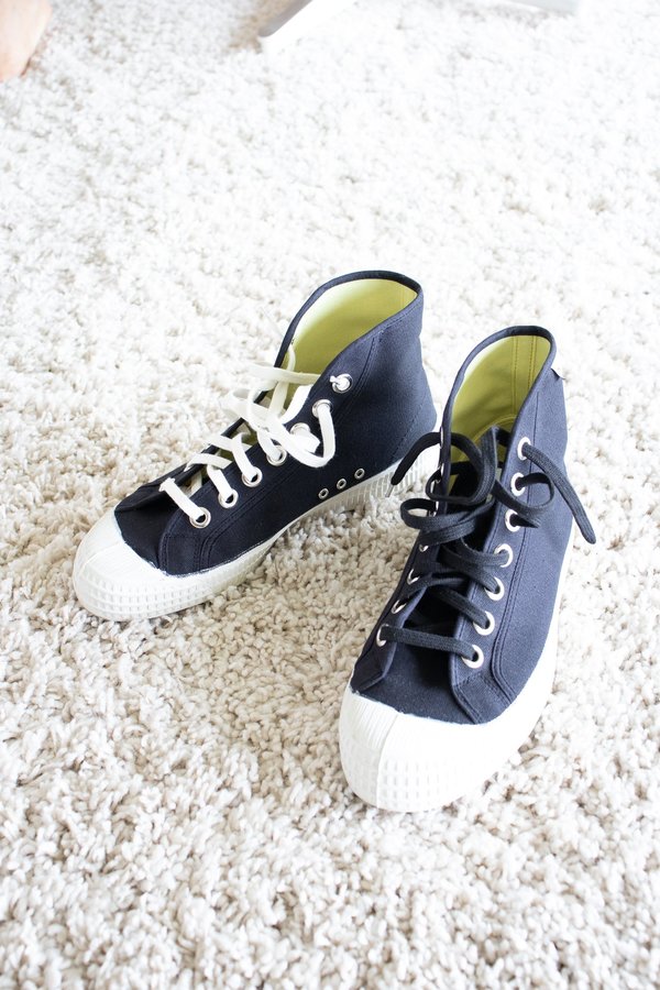Novesta Star Dribble Classic Sneaker - Black Novesta Star Dribble Classic Sneaker - Black