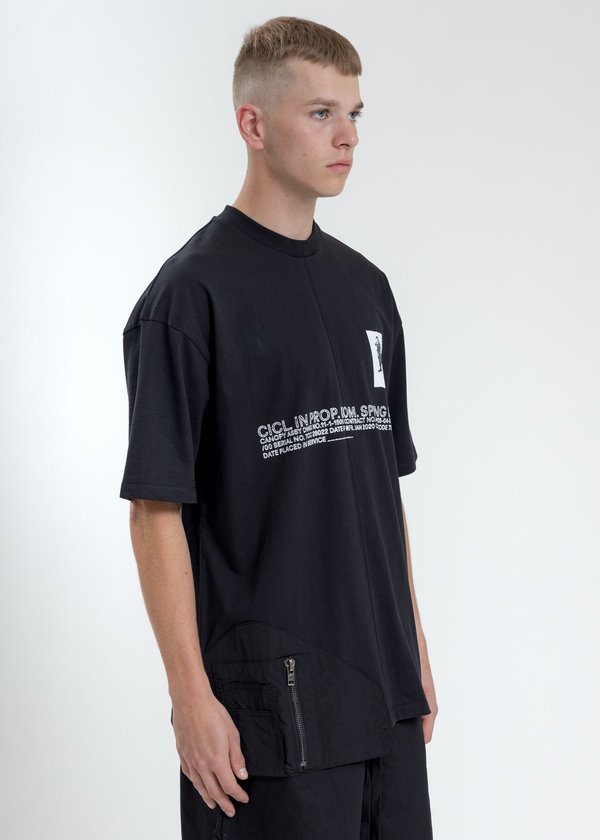 Komakino Loose Fit T-Shirt With Nylon Pocket - Black Komakino Loose Fit T-Shirt With Nylon Pocket - Black