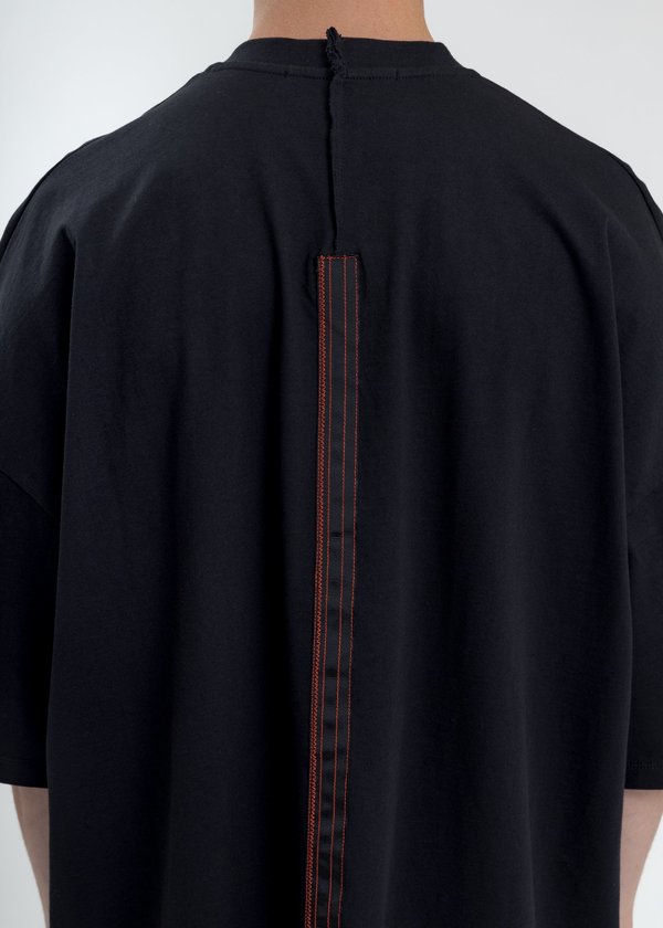 Komakino Oversized T-Shirt With Nylon Pocket - Black Komakino Oversized T-Shirt With Nylon Pocket - Black