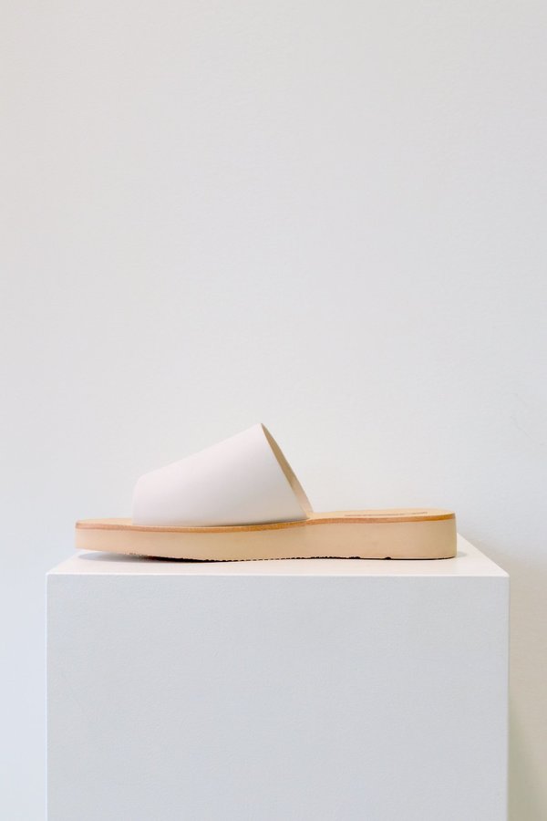 Sol Sana Tara Slide - Ivory Sol Sana Tara Slide - Ivory