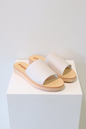 Sol Sana Tara Slide - Ivory Sol Sana Tara Slide - Ivory