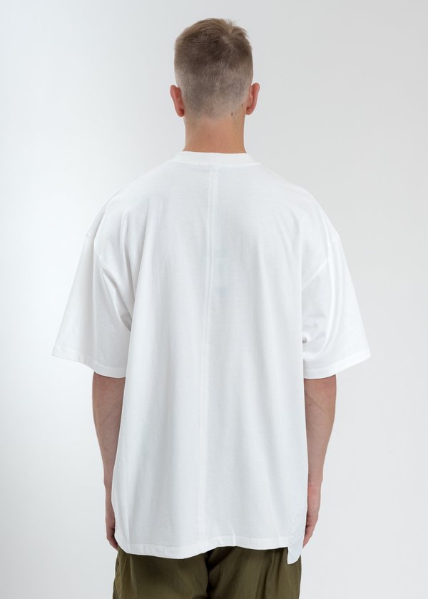 Komakino Loose Fit T-Shirt With Nylon Pocket - White Komakino Loose Fit T-Shirt With Nylon Pocket - White