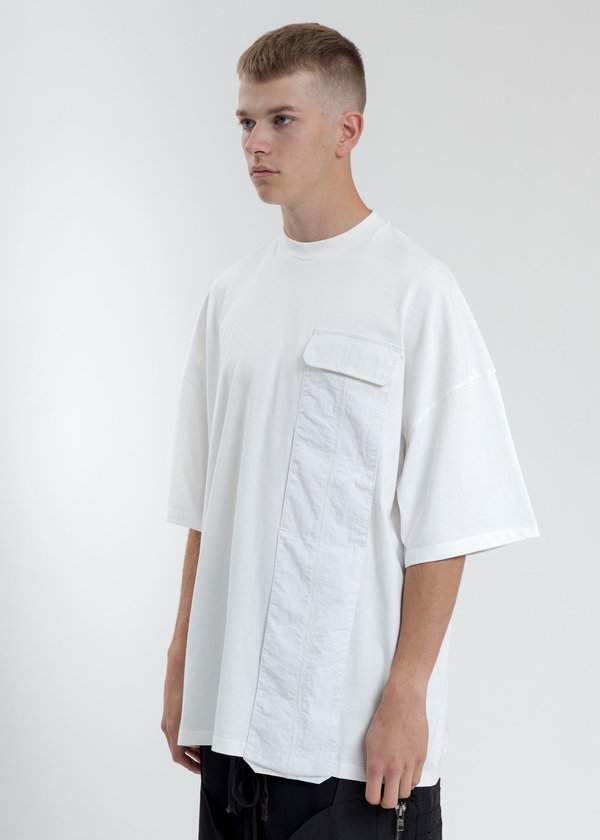Komakino Oversized T-Shirt With Nylon Pocket - White Komakino Oversized T-Shirt With Nylon Pocket - White