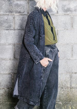 Berenik LONG REVERS DENIM COAT - washed black Berenik LONG REVERS DENIM COAT - washed black