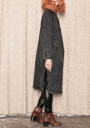 Berenik LONG REVERS DENIM COAT - washed black Berenik LONG REVERS DENIM COAT - washed black