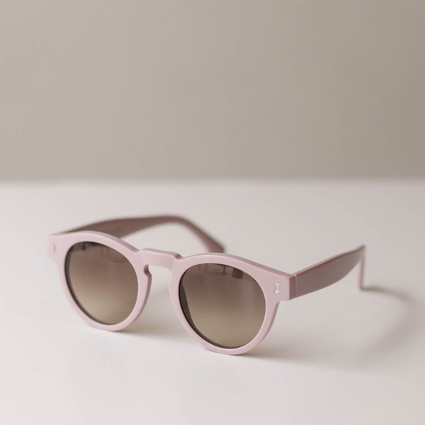 Illesteva Leonard Sunglasses - Mauve Illesteva Leonard Sunglasses - Mauve