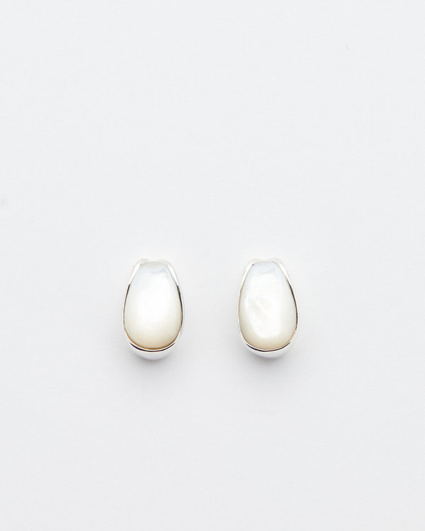 Luz Oritz Pearl Mizner Earrings Luz Oritz Pearl Mizner Earrings