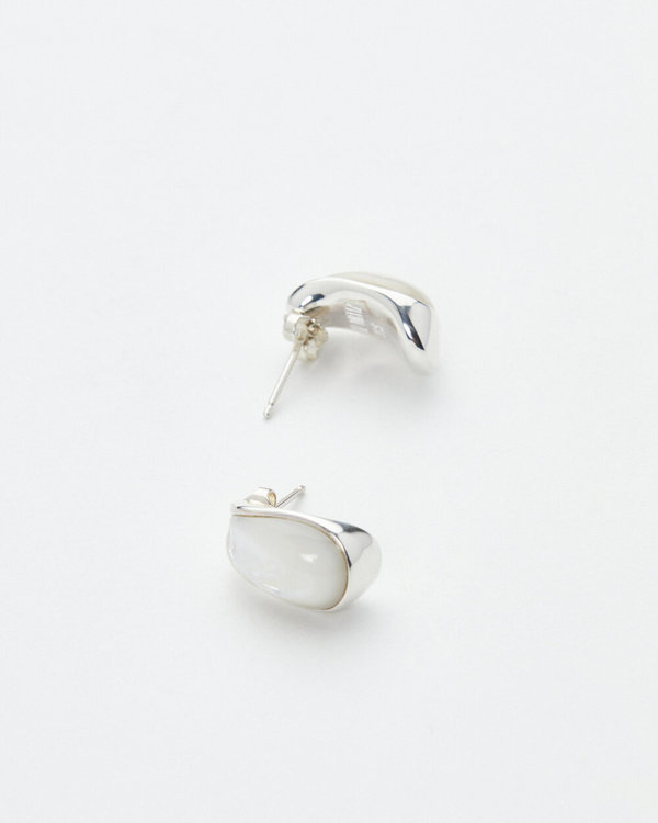 Luz Oritz Pearl Mizner Earrings Luz Oritz Pearl Mizner Earrings