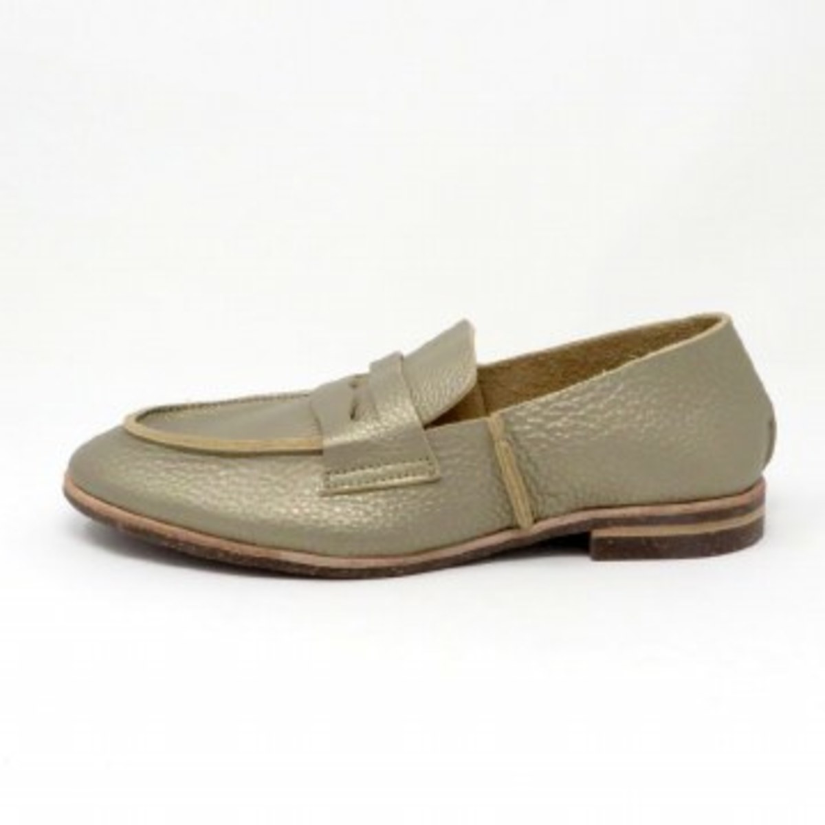 U-DOT japan shoes U-DOT - シンプルさの中に、 ありそうでなかった心地よさと  main image 3