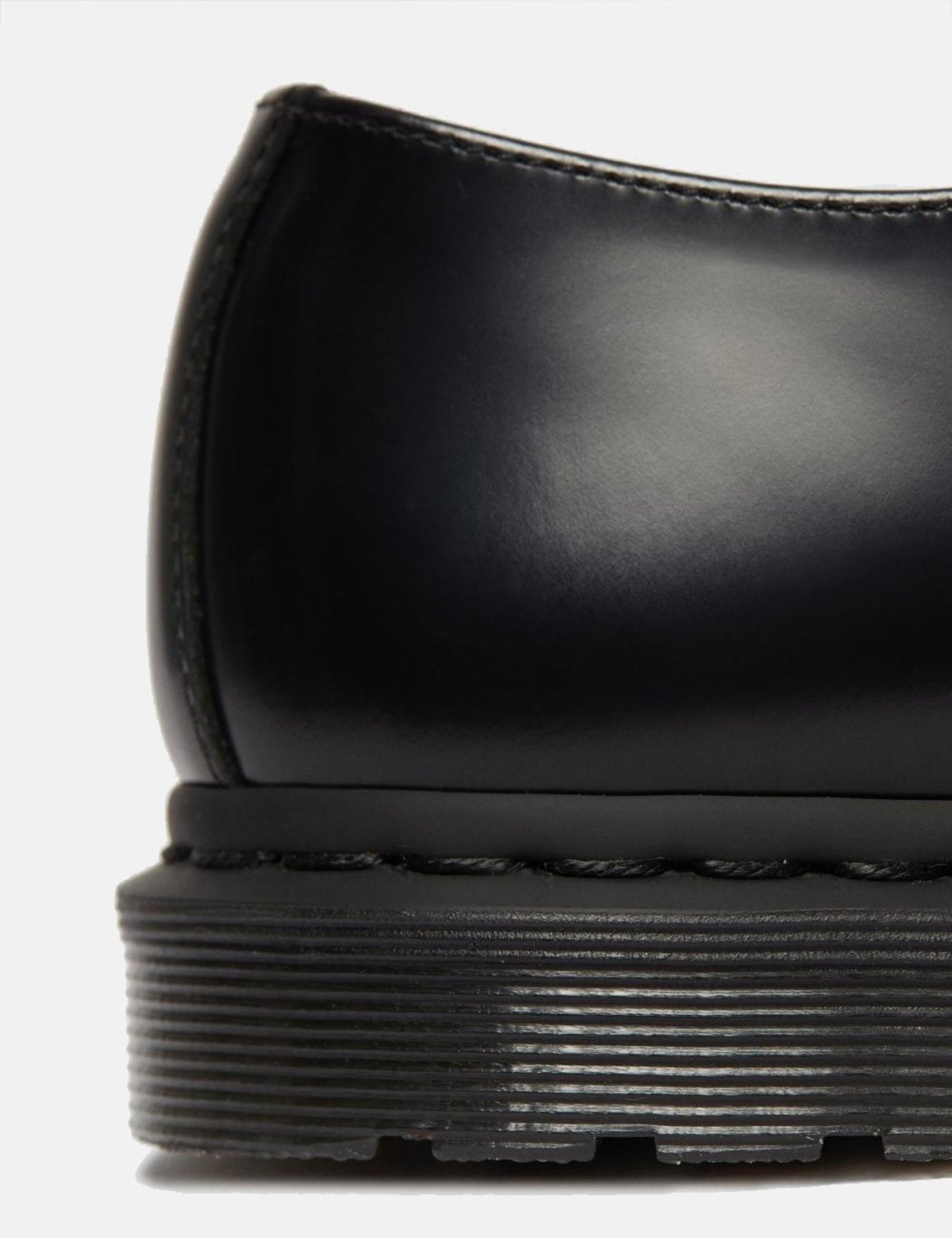 Dr. Martens Archie II Shoe - Black | Garmentory