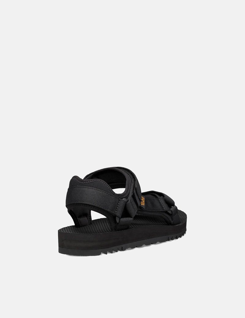 teva universal trail mens