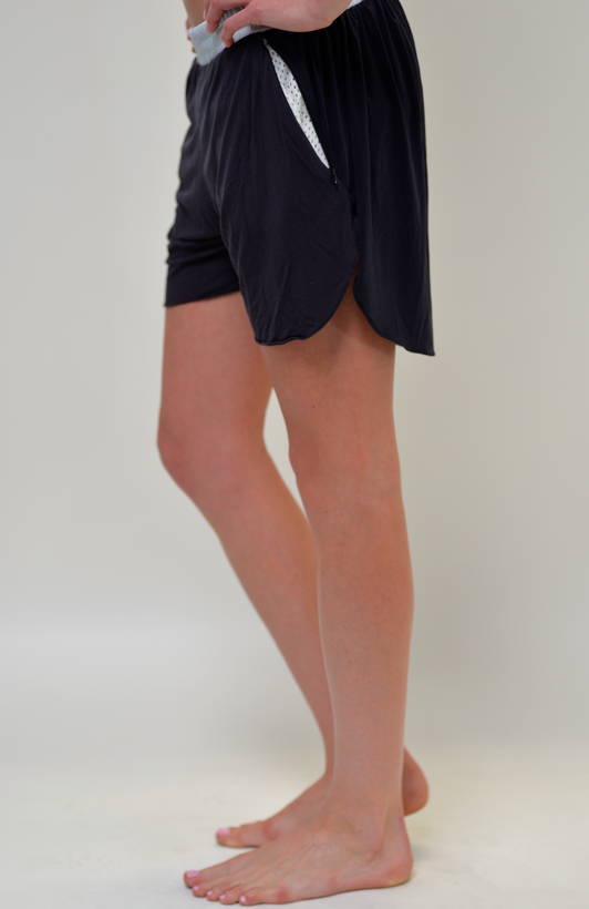 Gluteal Short: Black Gluteal Short: Black