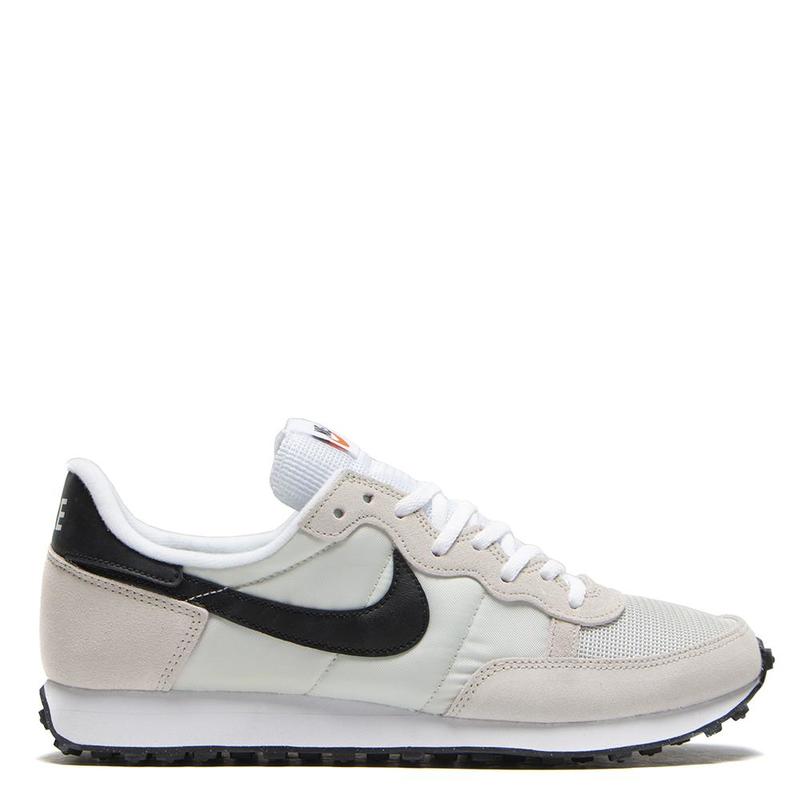 nike challenger light bone