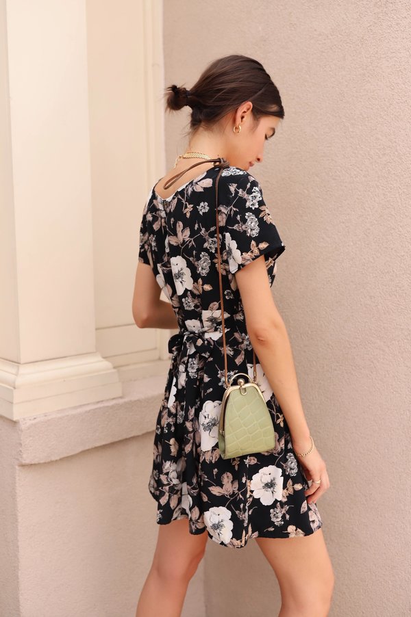 green emerald velvet dress 90s Floral and Abstract Print Dress with Stretch Waist main image 1
