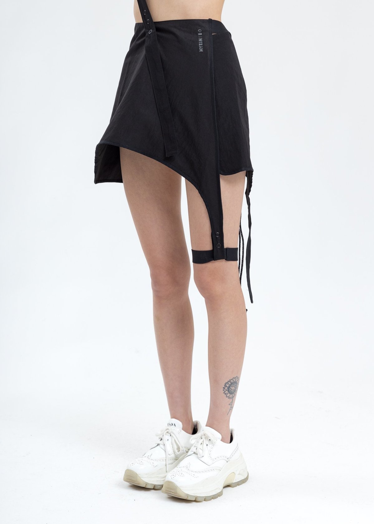 Hyein Seo Black Garter Skirt With Strap - Black