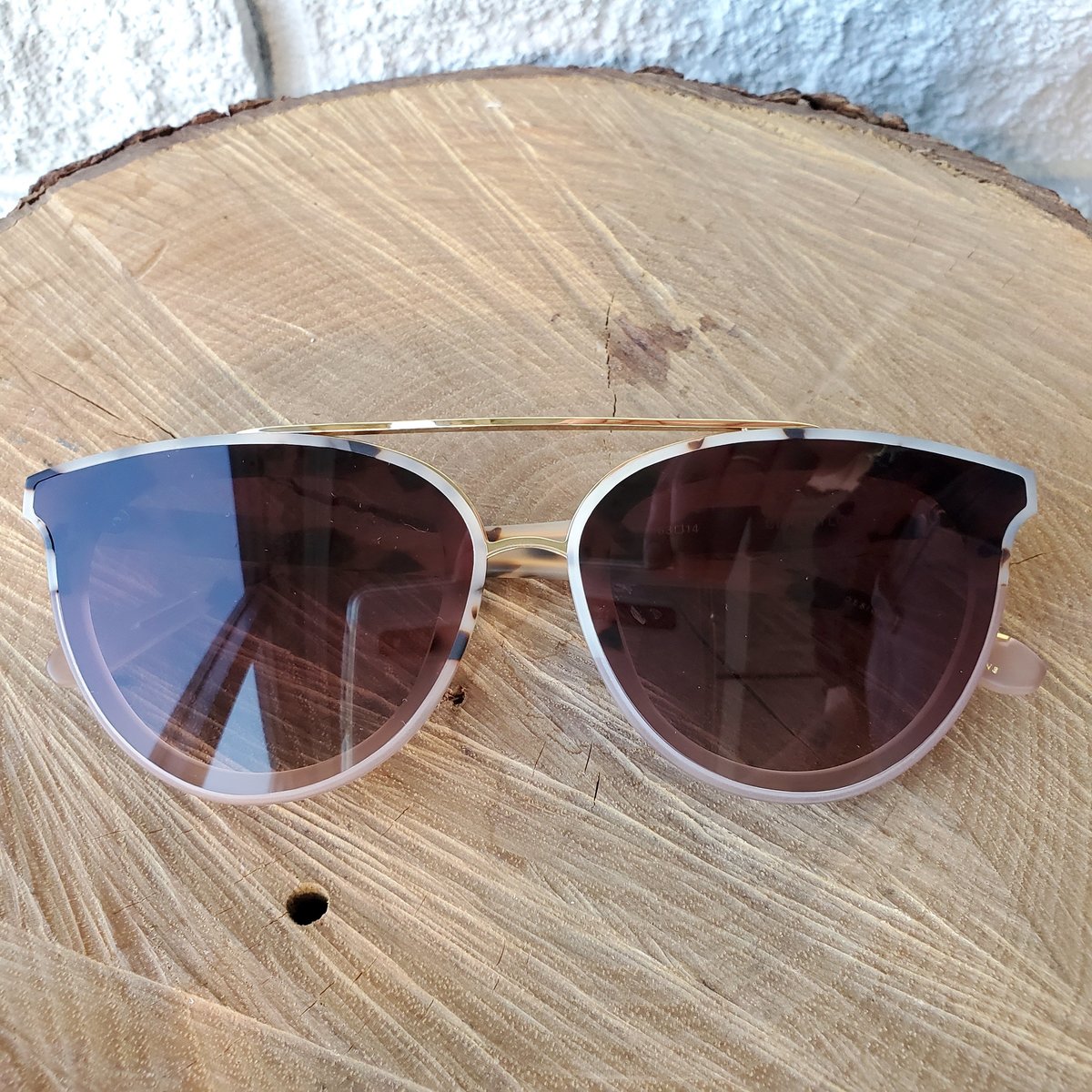 Krewe CLIO NYLON Glasses - MATTE OYSTER/PETAL 24K | Garmentory display picture 2