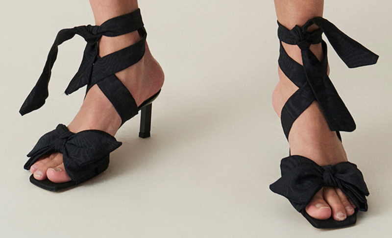 【新品】【GANNI/ガニー】Multi Bow Mid Heel Sandal 新品】【GANNI/ガニー】Multi Bow Mid Heel Sandal