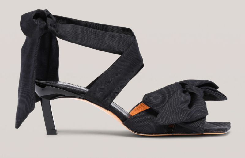 Ganni■Big Bow High Heel Sandal Satin - Black【 残りわずか】 GANNI: Black Big Bow High Heeled Sandals | SSENSE