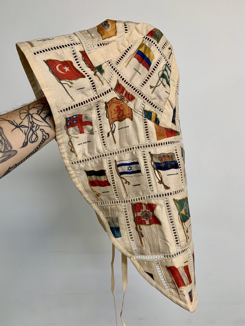 Bode tobacco flag hat ボーディー　ハット BODE Tobacco Flag Patchwork Sou'Wester Hat - NATURAL