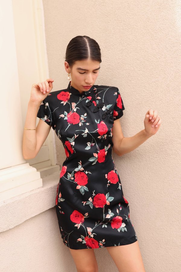 mermaid dress black lace Black and Red Rose Print 1940s Sparkle Bodycon Pencil Wiggle Party Dre –  Pretty Kitty Fashion main image 0